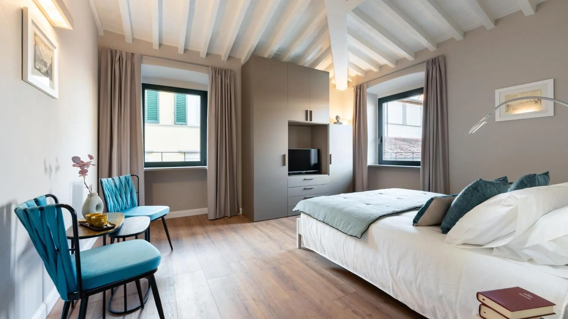 Apartments Florence- Florence Dome With View 0*,  Italy